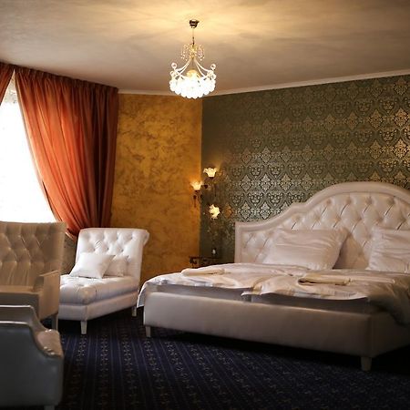 براتسيلافا Hotel Kotva المظهر الخارجي الصورة