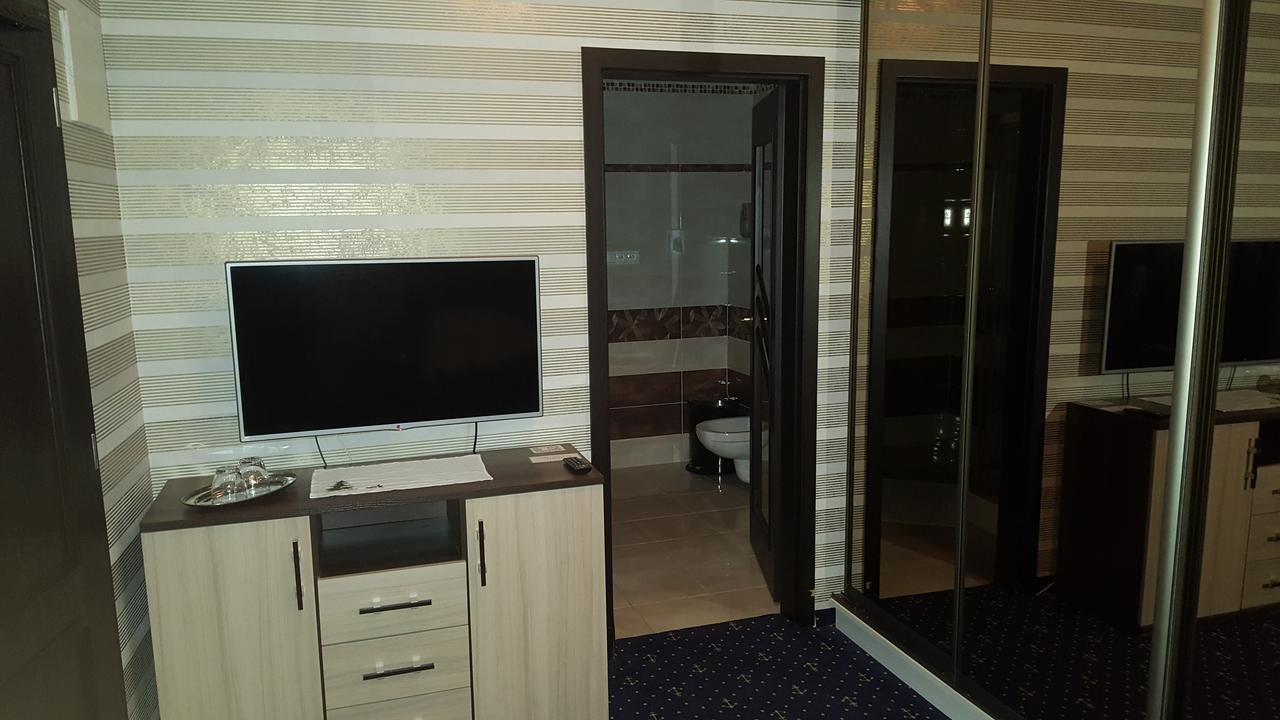 براتسيلافا Hotel Kotva المظهر الخارجي الصورة